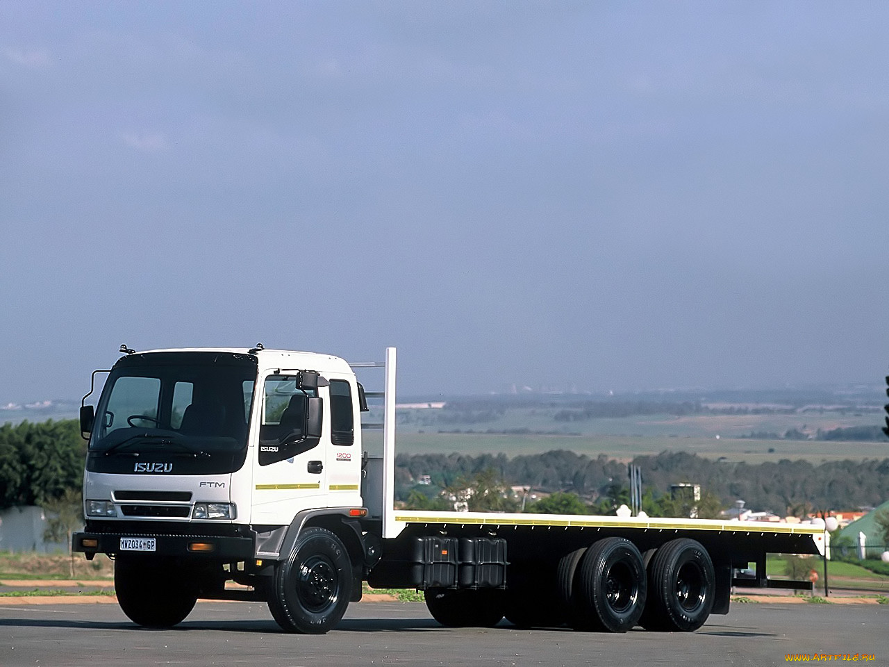 , isuzu